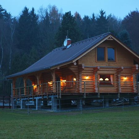 Holiday Home Mb Ranch Пилзен Екстериор снимка